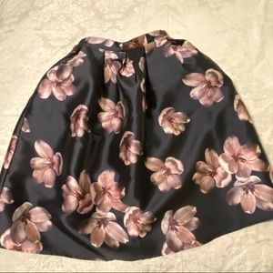 Midi flared skirt, floral